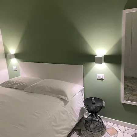M4 Tolstoj - Duomo Tortona Navigli Area Apartment
