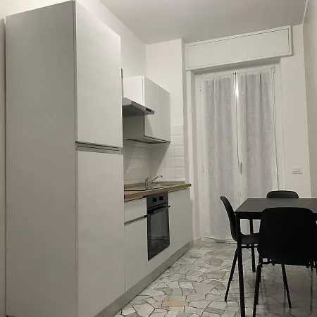 Apartment M4 Tolstoj - Duomo Tortona Navigli Area